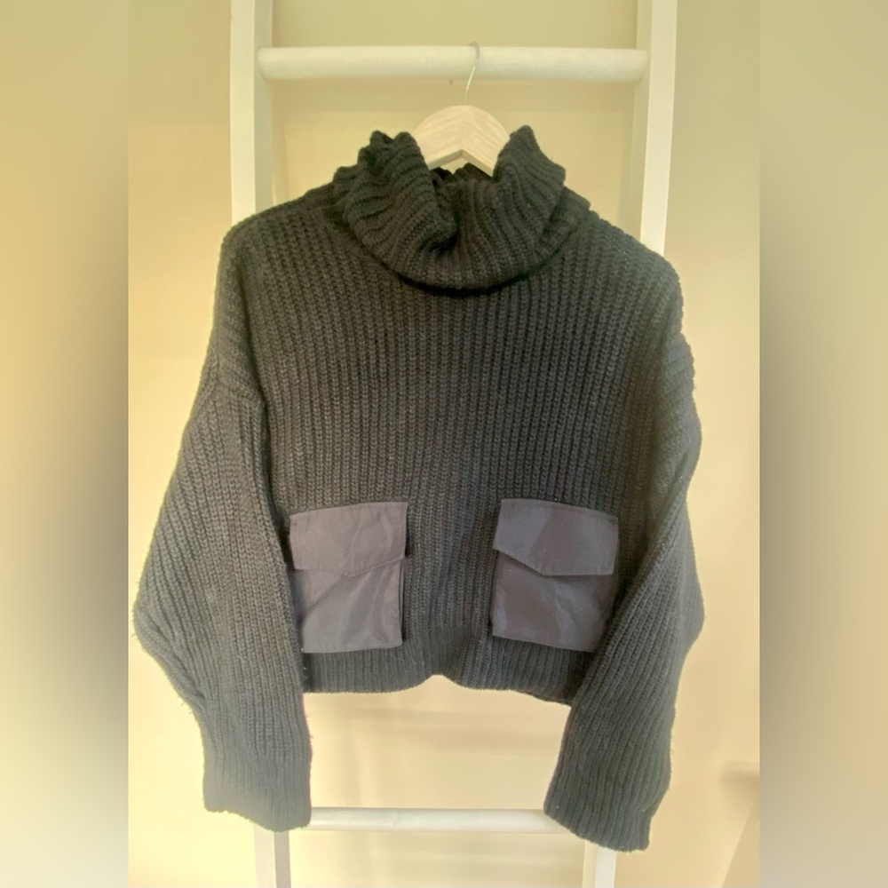 Zara - Charcoal Turtleneck Sweater - Size Medium